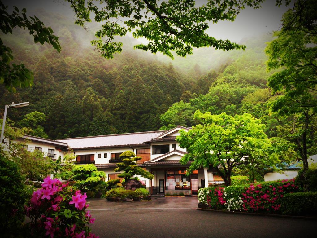 Готель Okumizuma Onsen Kaizuka Екстер'єр фото
