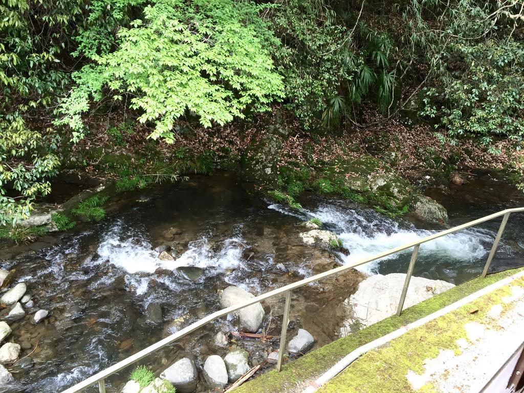 Готель Okumizuma Onsen Kaizuka Екстер'єр фото