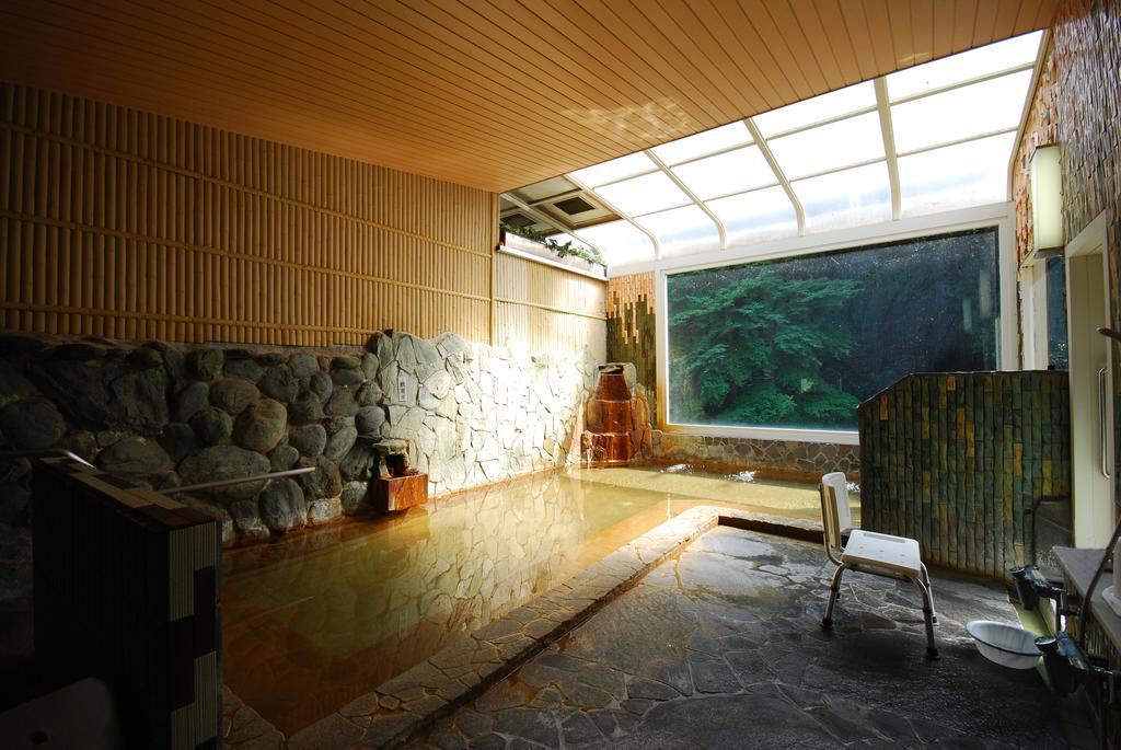 Готель Okumizuma Onsen Kaizuka Екстер'єр фото